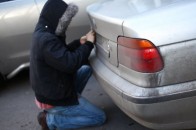 У Луцьку злочинці вимагали гроші за автомобільні номери, які знімали напередодні