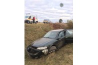 На Волині через сильний туман автомобіль злетів у кювет (фото)
