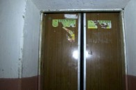 У Луцьку визволяли юнаків, які застрягли в ліфті
