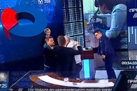 Нардеп Мусій побився у прямому ефірі із головою організації 