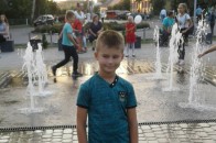 Волинян просять допомогти важкохворому хлопчику