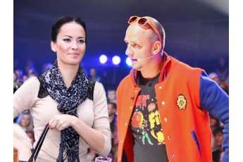 Кривавий пастор і мертва черниця: Потап і Даша Астаф'єва перевтілились до Хелловіну (фото)