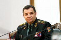 Мільйони в подарунок і орден зверху: як Полторака з посади звільняли