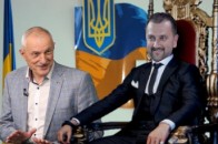 Головні новини Волині 6 листопада: губернатор Волині назвав головні недоліки нового голови Луцької РДА Яковлева; автомобіль нападників на автомийці у…