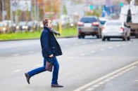 У Луцьку автомобіль збив пішохода, який перебігав дорогу