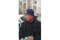 У Луцьку психічнохворий чоловік розбив лице патрульному (фото)