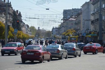 У Луцьку на одній з вулиць змінять організацію дорожнього руху