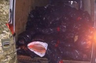 На Волині затримали мікроавтобус з 3,3 тоннами телячих туш контрабанди