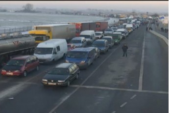 На кордонах Волині з самого ранку черга з понад 1000 автівок