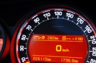 В Україні пропонують ув’язнювати за скручений пробіг авто