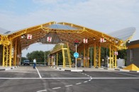 На волинському кордоні виявили два авто, що були у розшуку