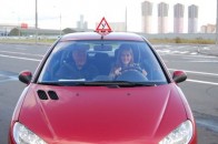 В Україні хочуть дозволити здавати на права без навчання в автошколі