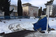 На Волині автомобіль протаранив зупинку