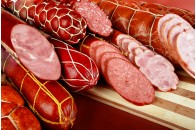 Як в Україні фальсифікують ковбасу: пояснення експерта