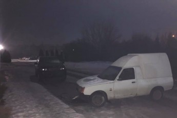 Протаранив і втік: у Луцьку розшукують винуватця аварії (відео)