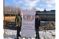 Депутат Луцькаради прорекламував свій алкокартель на хрещенських купаннях