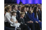 Дружина Луценко, реперка Альона та Ярош: як пройшов форум Порошенка (фото)