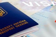 Польща скасувала робочі візи для українців