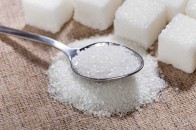 Назвали продукти, які повільно вбивають здоров'я