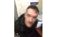 У львів'янки в шафі знайшли злодія, якого розшукували у Луцьку (фото)