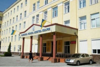 За фальшиве замінування Волинської обласної лікарні чоловіка засудили до 4,6 років тюрми