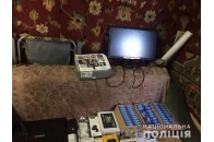 Волинянин та двоє чоловіків викрали сейф з грішми зі столичного офісу (фото)
