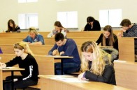 Українці створили петицію з вимогою спростити програму ЗНО
