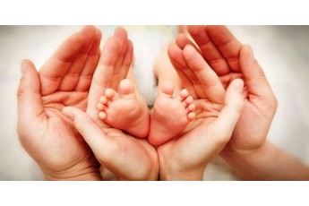 Волинська родина просить допомоги у небайдужих для порятунку новонародженого немовляти