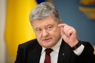 Як Порошенко буде глушити у медіа скандал із розкраданням оборонки: деталі