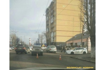 У Луцьку – аварія з двох легковиків
