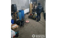 У Луцьку викрили підпільний цех з виробництва алкоголю