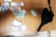 У місті на Волині обікрали автомобіль