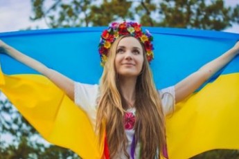 Україна випередила Уганду та Ефіопію у рейтингу найщасливіших країн: результати дослідження ООН