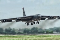 США перекинули ядерні бомбардувальники до російських кордонів