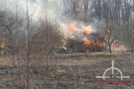 У селі на Волині горіла дерев’яна господарська будівля