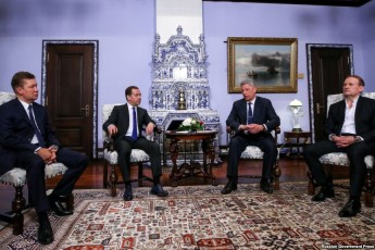 Бойко і Медведчук у Москві зустрілись із прем'єром РФ Медведєвим