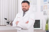 Відомий волинський хірург безкоштовно оперуватиме дітей з вадами обличчя