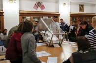 З 85 тисяч спостерігачів на виборах більше половини працюватимуть на Порошенка