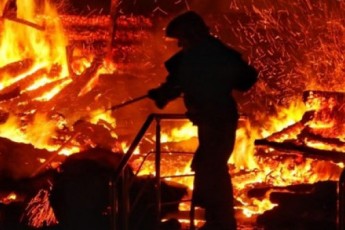 На Волині рятувальники гасили пожежу