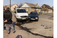 На Волині два легковики не поділили перехрестя (фото)