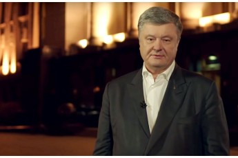 Як Порошенко перекваліфікувався з президента в похмурого актора розважального жанру (Відео)