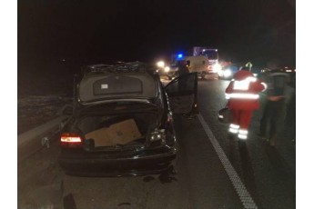 Смертельна ДТП: BMW зіткнувся з вантажівкою під Львовом (фото)
