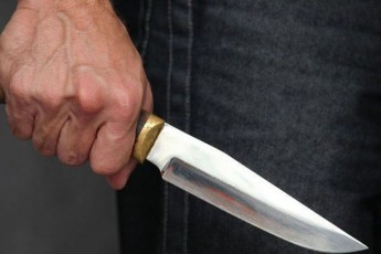 Повідомили деталі ножового нападу на сина селищного голови на Волині