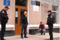Головні новини Волині 11 квітня: Як на Волині представник Порошенка, який роздавав агітаторам гроші, попався на гарячому; Розшукують більше десятка…