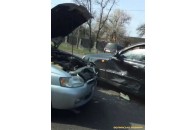 У Луцьку дві автівки не поділили дорогу (фото, відео)