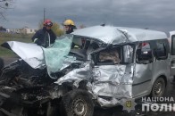 Головні новини Волині 21 квітня: Під Луцьком у ДТП загинула сім’я, 16 людей постраждало; Помер волинянин, який отримав 13 ножових поранень