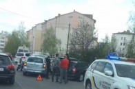 У Луцьку легковик в’їхав у припарковане авто