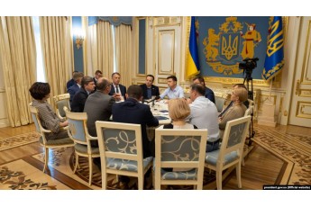Оприлюднили стенограму зустрічі Зеленського з лідерами партій (документ)