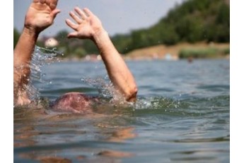 В озері на Волині втопився молодий чоловік