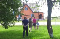 Два власники на землю з новим будинком: волинянину погрожують знести хату